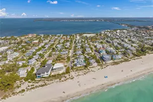 105 49th St, Holmes Beach, FL 34217 - Photo 65