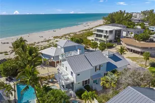 105 49th St, Holmes Beach, FL 34217 - Photo 63