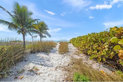 105 49th Street, Holmes Beach, FL 34217 - Photo 55