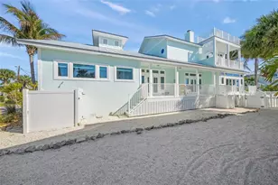 105 49th St, Holmes Beach, FL 34217 - Photo 9