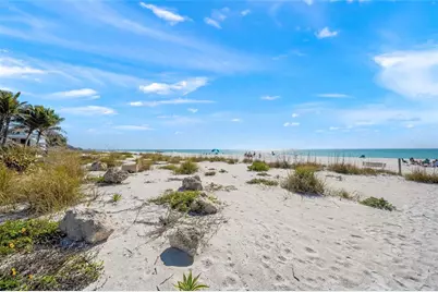 105 49th Street, Holmes Beach, FL 34217 - Photo 57