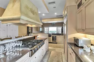 4079 Las Palmas Way, Sarasota, FL 34238 - Photo 25