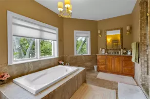 4079 Las Palmas Way, Sarasota, FL 34238 - Photo 39