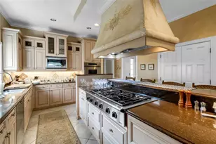 4079 Las Palmas Way, Sarasota, FL 34238 - Photo 23