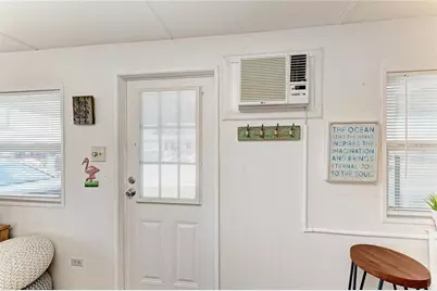 214 52nd Avenue Drive W, Bradenton, FL 34207 - Photo 7