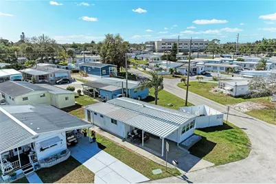 214 52nd Avenue Drive W, Bradenton, FL 34207 - Photo 1