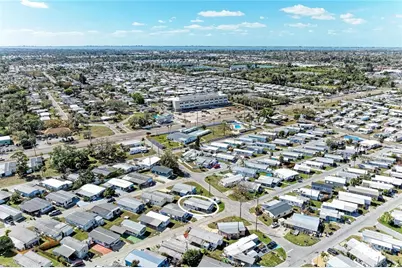 214 52nd Avenue Drive W, Bradenton, FL 34207 - Photo 29