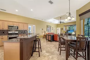 5566 Magnolia Tree Terrace, Sarasota, FL 34233 - Photo 11