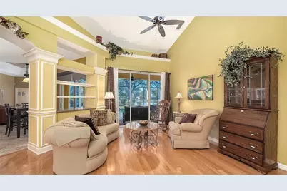 5566 Magnolia Tree Terrace, Sarasota, FL 34233 - Photo 7