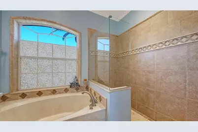 5566 Magnolia Tree Terrace, Sarasota, FL 34233 - Photo 29