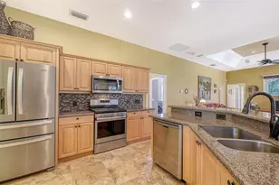5566 Magnolia Tree Terrace, Sarasota, FL 34233 - Photo 19