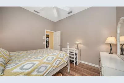 5566 Magnolia Tree Terrace, Sarasota, FL 34233 - Photo 35