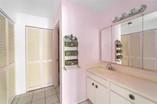 614 Spring Lakes Blvd, Bradenton, FL 34210 - Photo 11