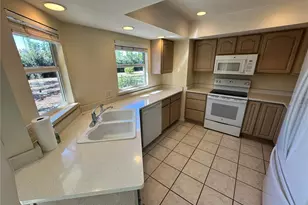 204 59th St NW, Bradenton, FL 34209 - Photo 5