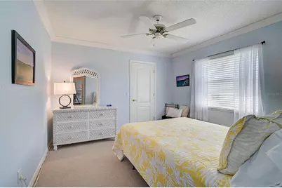 426 Bermuda Isles Circle, Venice, FL 34292 - Photo 21