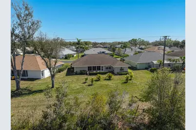 426 Bermuda Isles Circle, Venice, FL 34292 - Photo 45