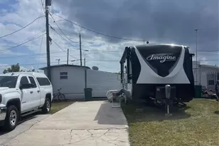 40 Illinois St, Palmetto, FL 34221 - Photo 1