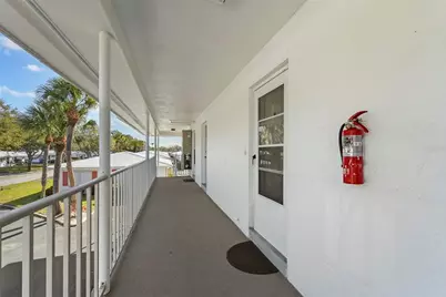 3950 Roxane Boulevard #2B, Sarasota, FL 34235 - Photo 11