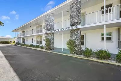 3950 Roxane Boulevard #2B, Sarasota, FL 34235 - Photo 1