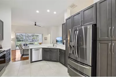 742 Shorecrest Drive, Sarasota, FL 34232 - Photo 13