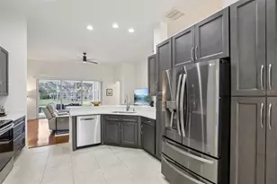 742 Shorecrest Dr, Sarasota, FL 34232 - Photo 13