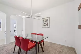 742 Shorecrest Dr, Sarasota, FL 34232 - Photo 7