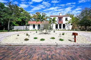 6251 10th Ave S, Gulfport, FL 33707 - Photo 1