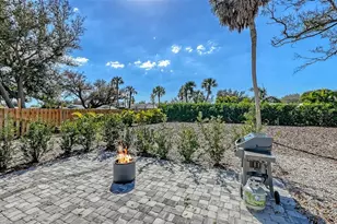 447 N Shore Dr, Osprey, FL 34229 - Photo 37
