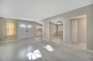 6607 Georgia Ave, Bradenton, FL 34207 - Photo 9