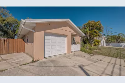 4360 Swift Road, Sarasota, FL 34231 - Photo 27