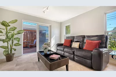 4360 Swift Road, Sarasota, FL 34231 - Photo 5