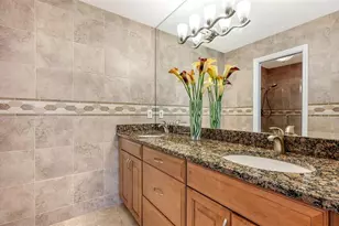 4360 Swift Rd, Sarasota, FL 34231 - Photo 17