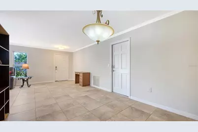 4360 Swift Road, Sarasota, FL 34231 - Photo 9