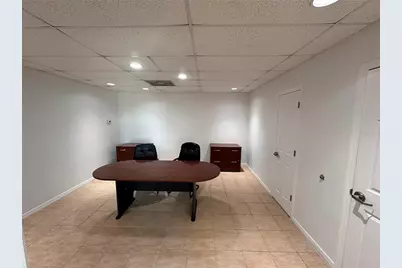 4545 Mariotti Court #L, Sarasota, FL 34233 - Photo 13