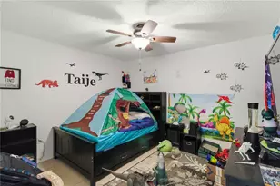 311 40th Ct W, Palmetto, FL 34221 - Photo 9