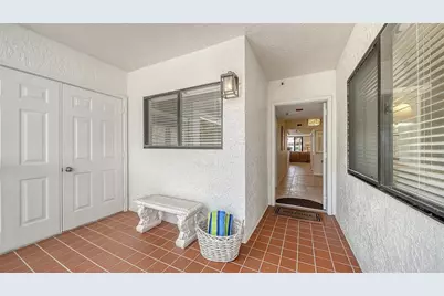 1445 Gulf Of Mexico Drive #101, Longboat Key, FL 34228 - Photo 5