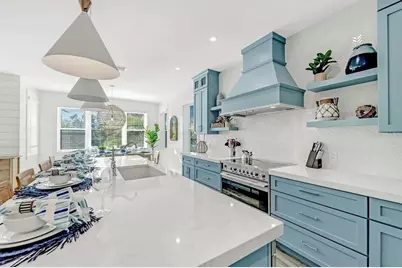 2403 Avenue C, Bradenton Beach, FL 34217 - Photo 13