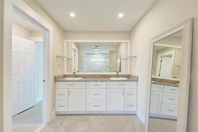 1679 Valley Drive, Venice, FL 34292 - Photo 53