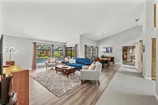 6107 45th St W, Bradenton, FL 34210 - Photo 9