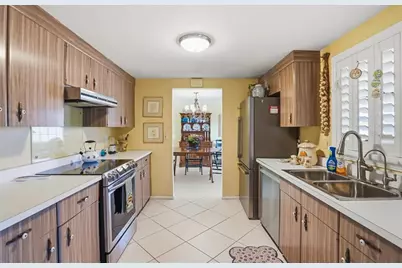 6617 Glades Way, Sarasota, FL 34231 - Photo 13