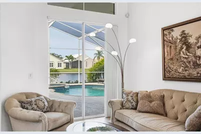 6558 41st Court E, Sarasota, FL 34243 - Photo 11