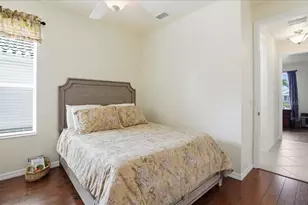 6558 41st Ct E, Sarasota, FL 34243 - Photo 33