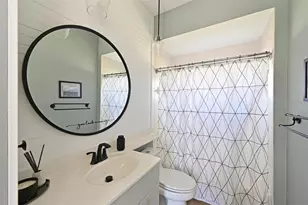 12246 Clubhouse Dr, Lakewood Ranch, FL 34202 - Photo 19