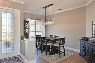 12246 Clubhouse Dr, Lakewood Ranch, FL 34202 - Photo 11