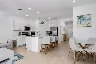 6011 Whetstone Ct, Palmetto, FL 34221 - Photo 5