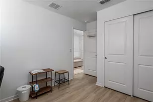 6011 Whetstone Ct, Palmetto, FL 34221 - Photo 17