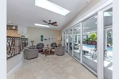 4710 Hidden Forest Lane, Sarasota, FL 34235 - Photo 13