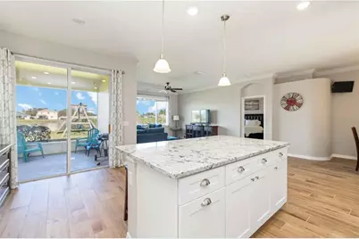 5220 Lakehurst Court, Palmetto, FL 34221 - Photo 9