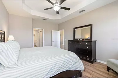 5220 Lakehurst Court, Palmetto, FL 34221 - Photo 13