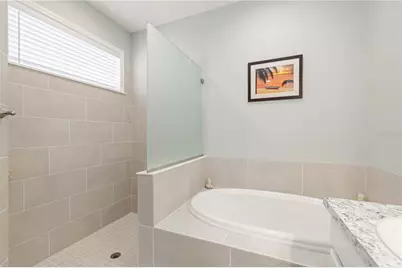 5220 Lakehurst Court, Palmetto, FL 34221 - Photo 15